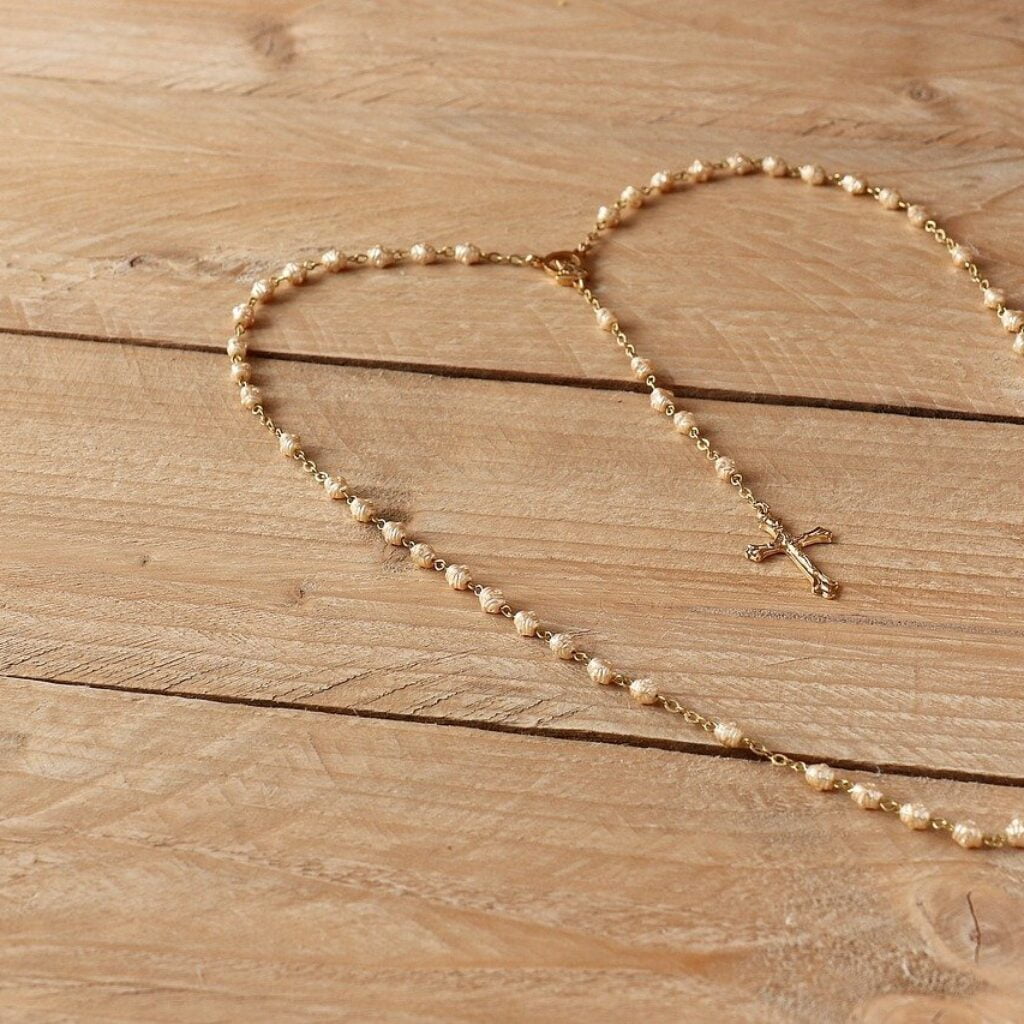 Rosary heart chain with cross