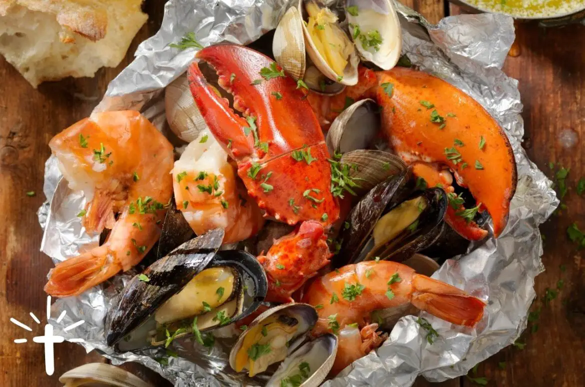 Cooked Crab, Shrimp and Other Shell Fish