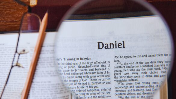 daniel chapter 9 and 10 summary